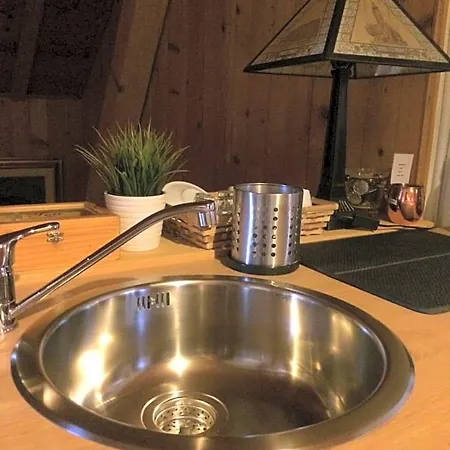 Cosy On The Near Budapest And The Airport Bed and breakfast